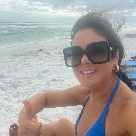 Meet your Posher, Jenny - Picture 6 of 8